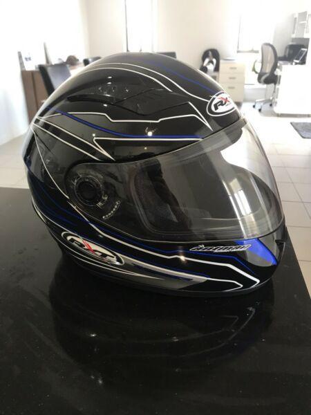 Motorcycle helmet xl