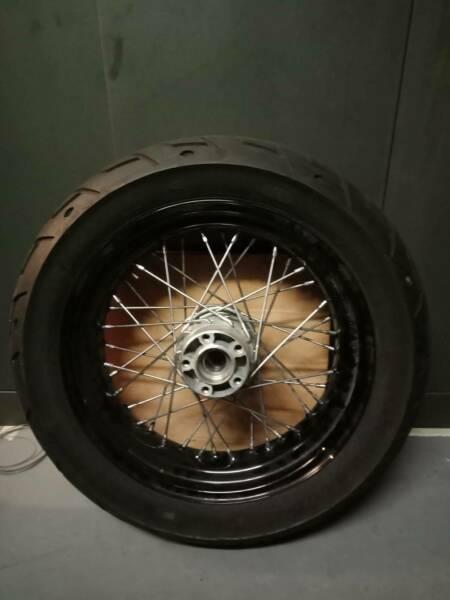 Harley Dyna rear wheel and tyre