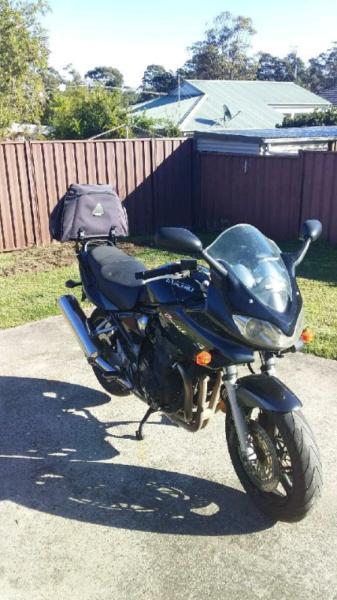 Suzuki bandit 2004 $3400