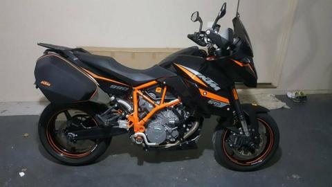 2013 KTM 990 SMT