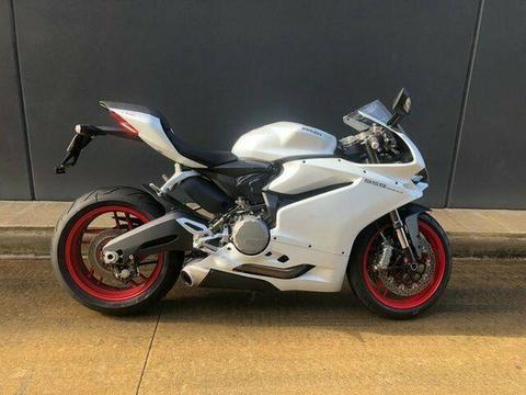 2017 Ducati 959 Panigale (white) 959CC Sports 955cc