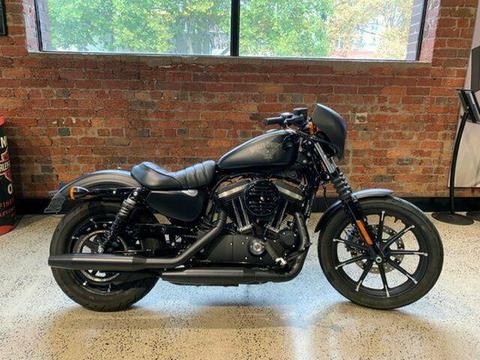 2017 Harley-Davidson IRON 883 (XL883N) Road Bike 883cc