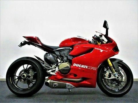 2014 Ducati 1199 Panigale R 1200CC Sports 1198cc