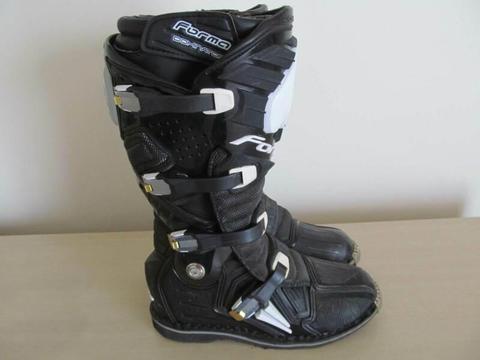 MOTORBIKE BOOTS, FORMA DOMINATOR (ITALIAN MADE)