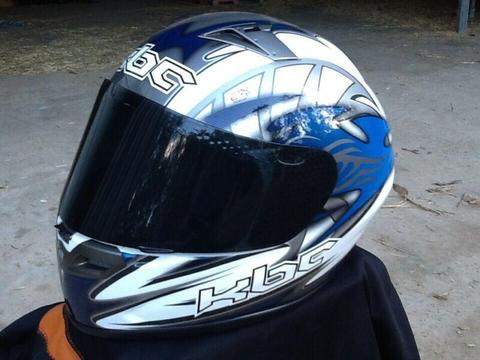 KBC VR 2 motor bike helmet in very good shape