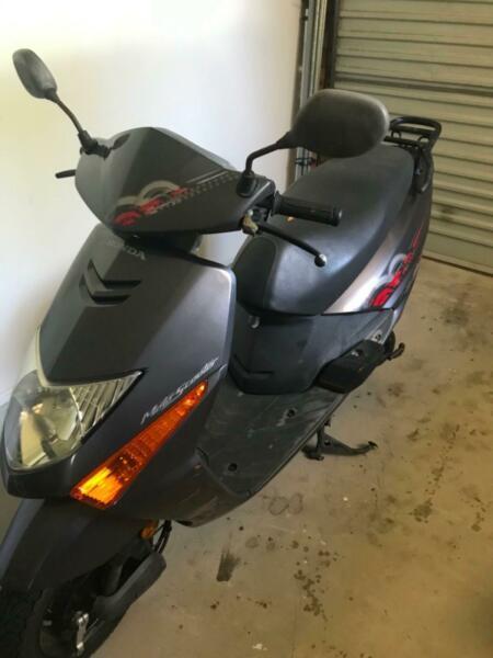 Honda moped scooter