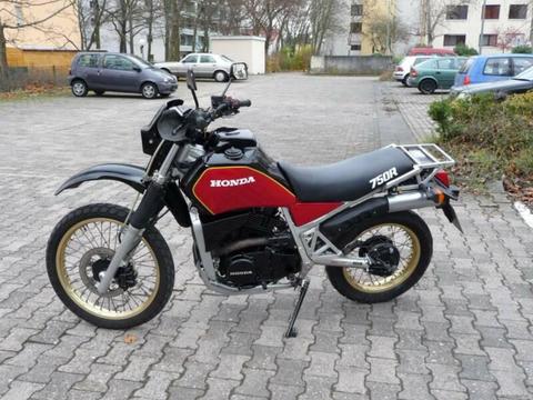 Wanted: Wanted Honda XLV750R motor bike