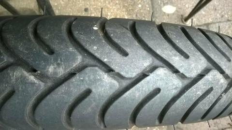metzeler me22 3.25 x 18 motorcycle tyre as new 300 kms of use still