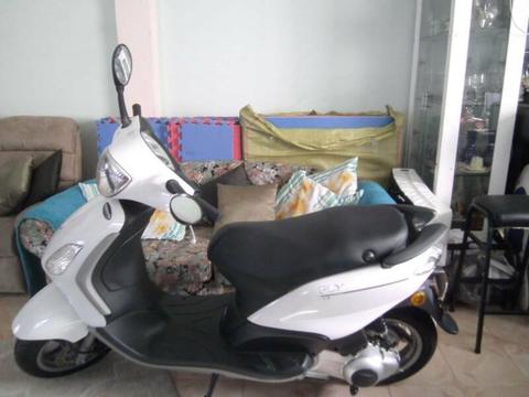 2008 Piaggio Fly 125 Scooter Excellent Condition