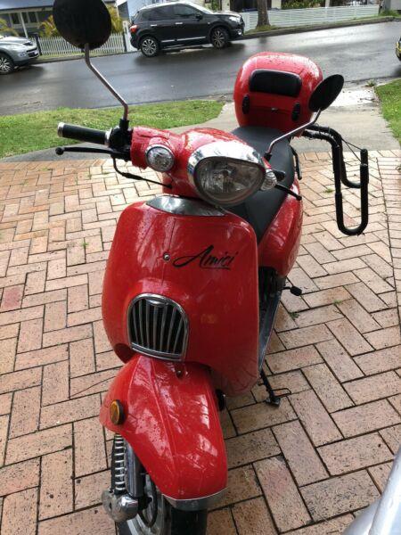 Amici Scooter