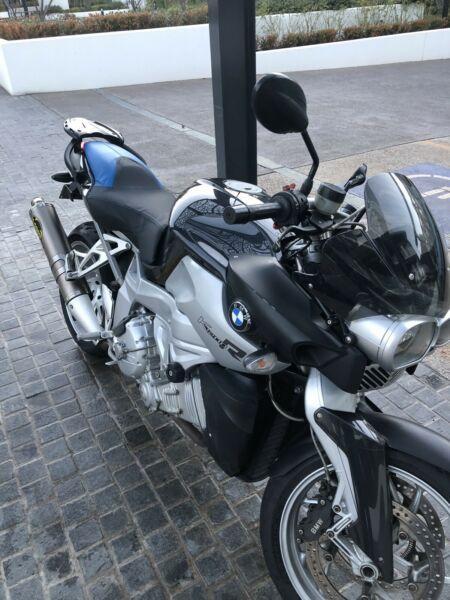 BMW K1200R motor bike