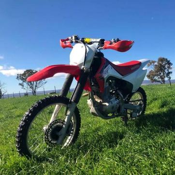 CRF 150f in great condition