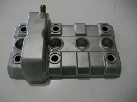 MC 22 CBR 250 valve cover