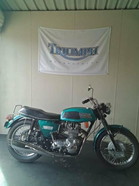 Triumph T150T
