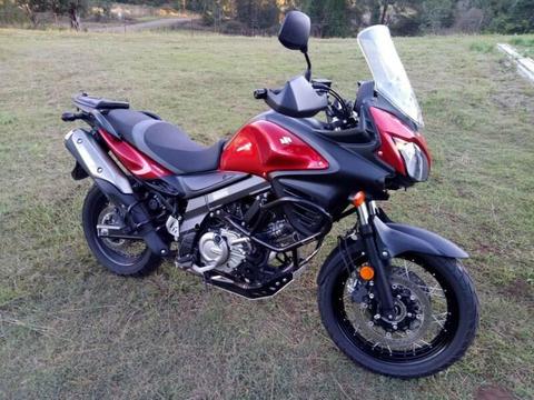 Wrecking Suzuki DL650 Vstrom 2013 and 2015, all parts for sale