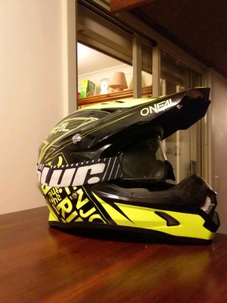 O'neal 3-series hivis motorcross helmet