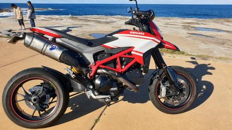 Ducati Hypermotard 821 SP 2014 my2015