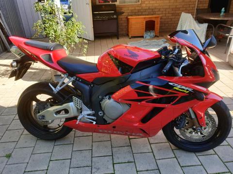 2005 Honda CBR1000RR Fireblade