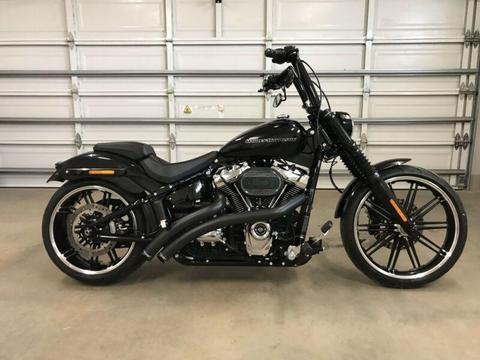 Harley Davidson BREAKOUT SPECIAL FXBRS