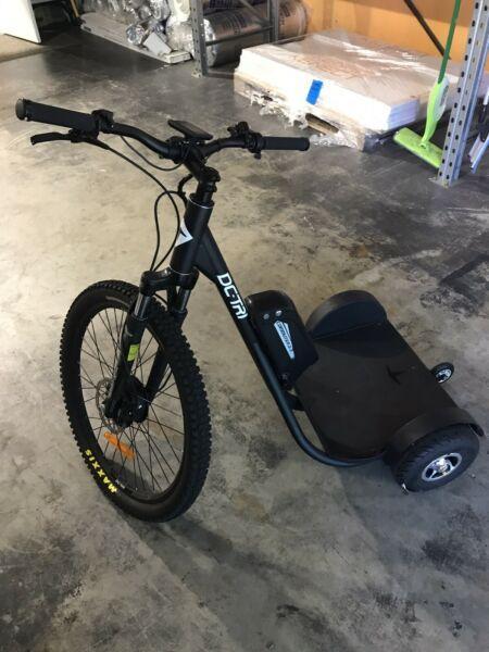 Brand New DC-Tri Commuter Scooter