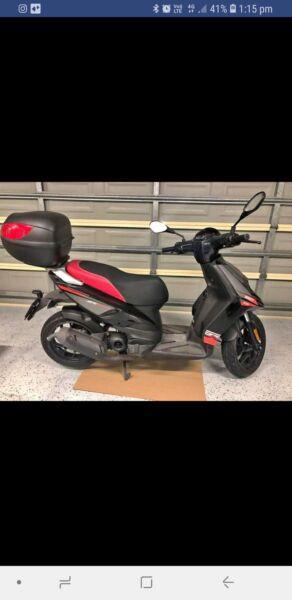 Aprilla 50cc brilliant scooter/moped NOT USED FOR DELIVERIES