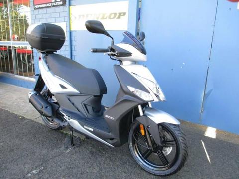 2019 Kymco Agility 200i scooter, brand new!! Beat the fuel prices!!