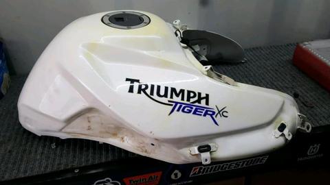 Triumph Tiger 800 800xc fuel tank 2011 to 2015