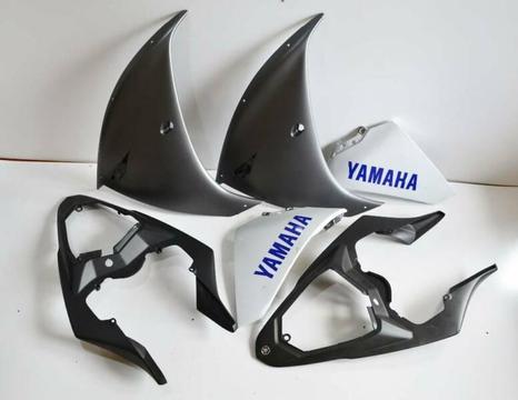 Yamaha R1******2014 ducktail fairing right lower belly fairings right