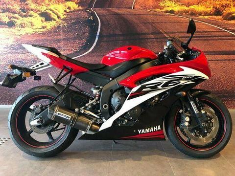 2014 Yamaha YZF-R6 Road Bike 599cc