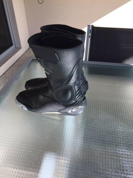 EURO 47 TCX MOTORCYCLE BOOTS