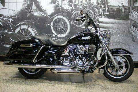 2015 Harley-Davidson ROAD KING 1690 (FLHR) Road Bike 1690cc