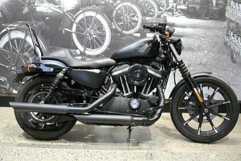 2017 Harley-Davidson IRON 883 (XL883N) Road Bike 883cc