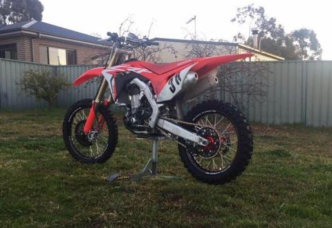 Crf450 2017 low hrs