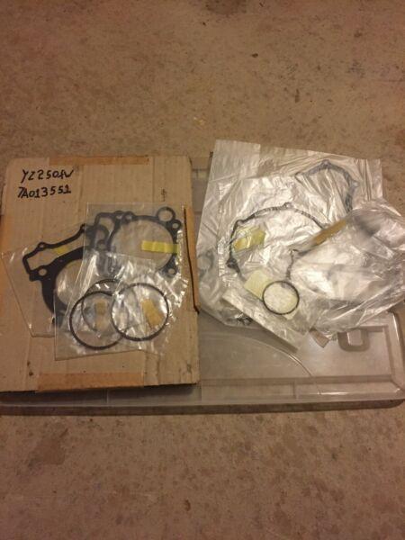 Brand new complete gasket kit and piston rings only