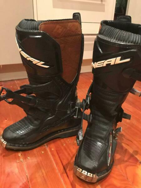 Oneal motorcross boots. Barely used. O'neal Clutch Boots. Size 9 US
