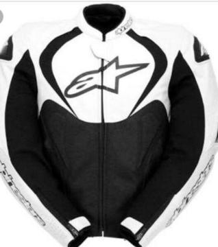 Wanted: Alpinestars jacket WTB GREEN OR BLACK AND WHITE $$$$