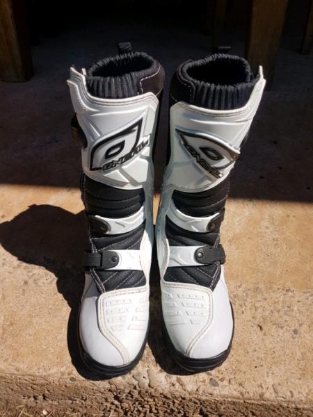 O'neal motorcross boots, size 5