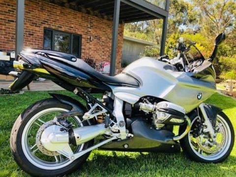 2001 BMW R1100S Motorcycle
