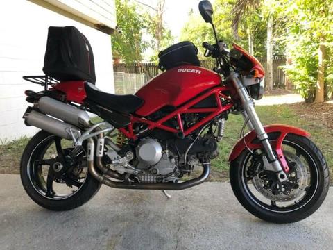 Immaculate Ducati Monster S2R 1000