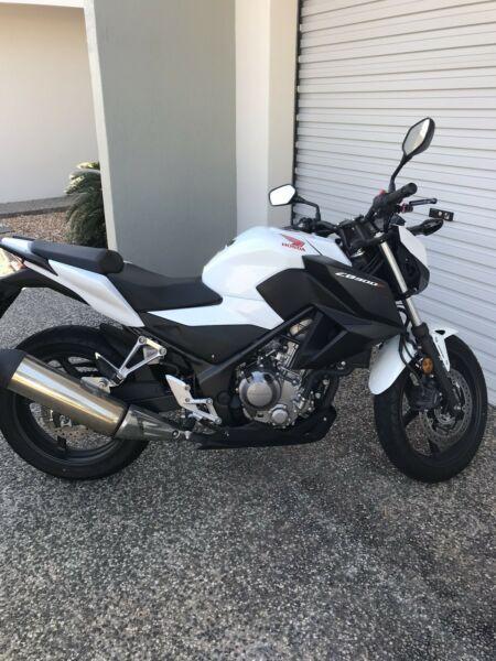 Motorcycle Honda CB300FA (ABS)
