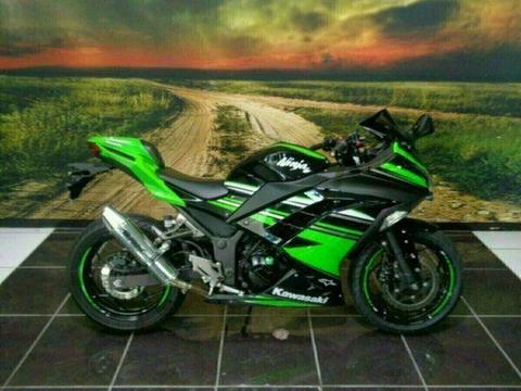 2016 Kawasaki Ninja 300 SE KRT Replica