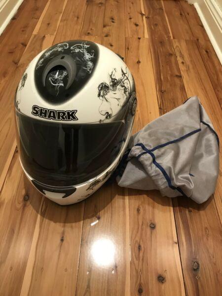 Shark motorcycle helmet sz 60