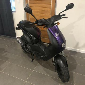Scooter moped 50cc Peugeot snake