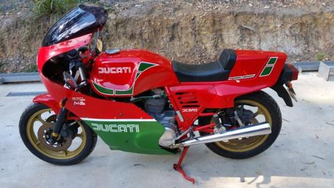 1984 Ducati MHR Mike Hailwood replica