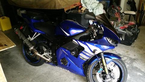 2003 yzf r6 for sale/swap