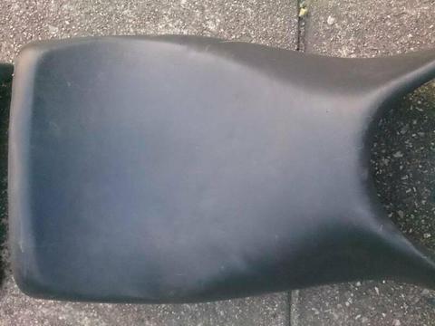 Yamaha 250 Zeal Seat Set. Exceptional Condition for Year $80- for Both