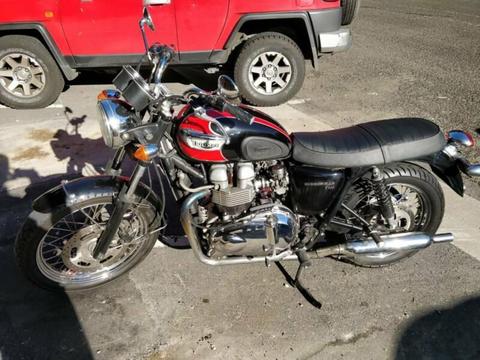 Triumph Bonneville T100 Priced to sell