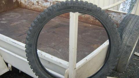 Motorcycle tyre 250/18 AS NEW