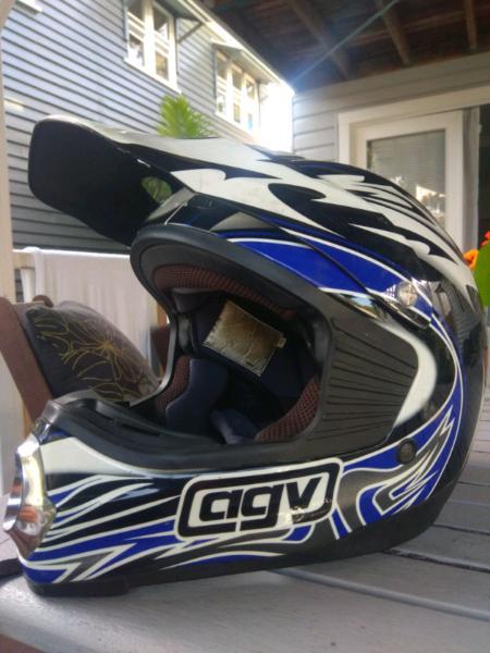  Motorcycle AGV Helmet. Size M