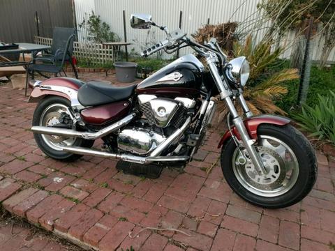 Suzuki lc intruder